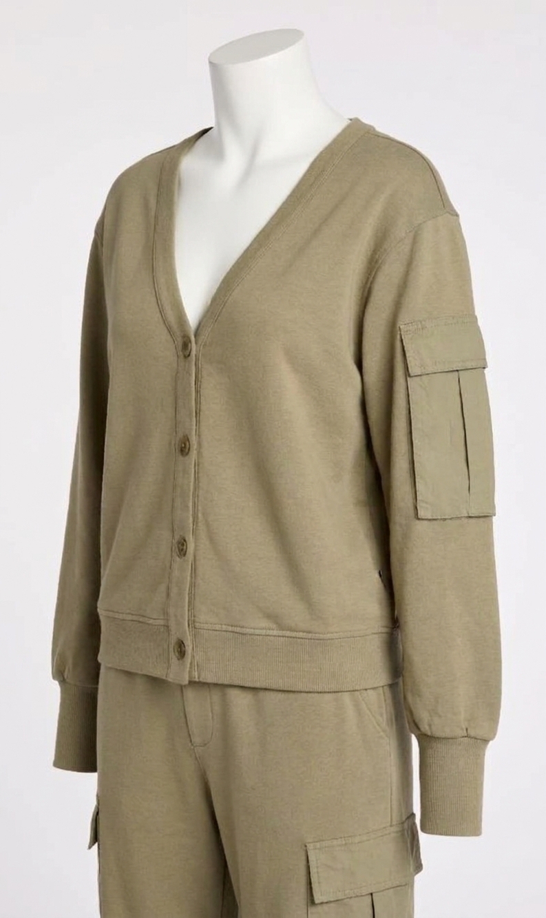 NEW SUNDAYS leo cardigan in vintage moss green